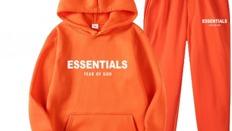 Discover the Essentials Tracksuit: Where Comfort Meets Fashion