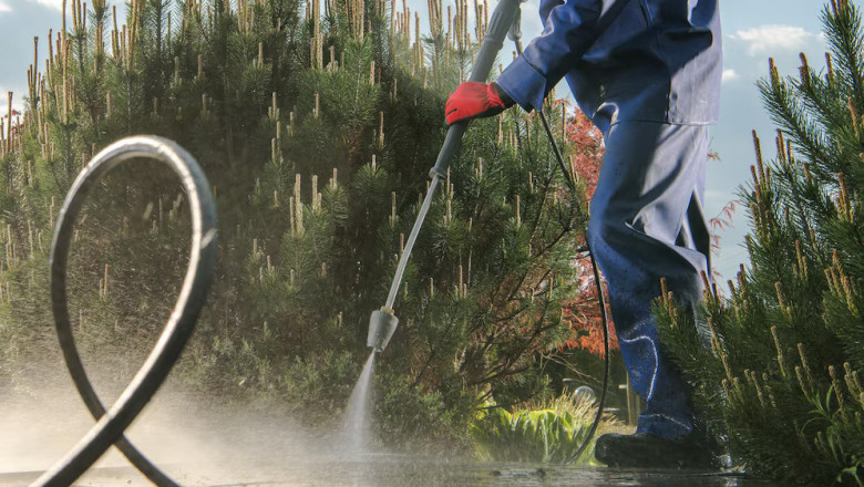 Why Choose Hydro Jetting Over Traditional Drain Cleaning?