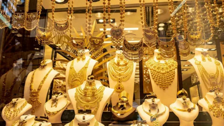 A Shopper’s Guide to Buying Authentic Gold Jewelry in Kuwait