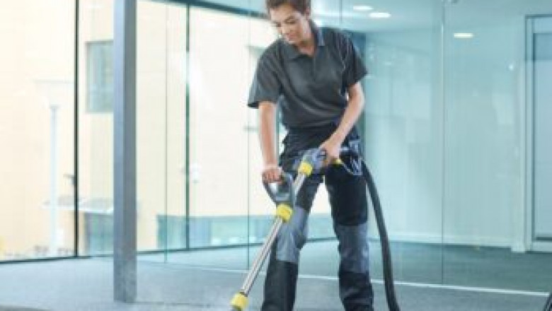 How to Get Rid of Mud Stains with Expert Carpet Cleaning Services