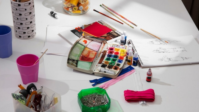 Mastering the Art of Online Shopping for Craft and Art Supplies: Expert Tips for Every Artist