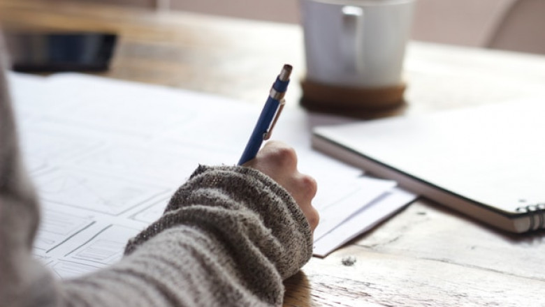 3 Ways AIMS’ Dissertation Support Guarantees PhD Success