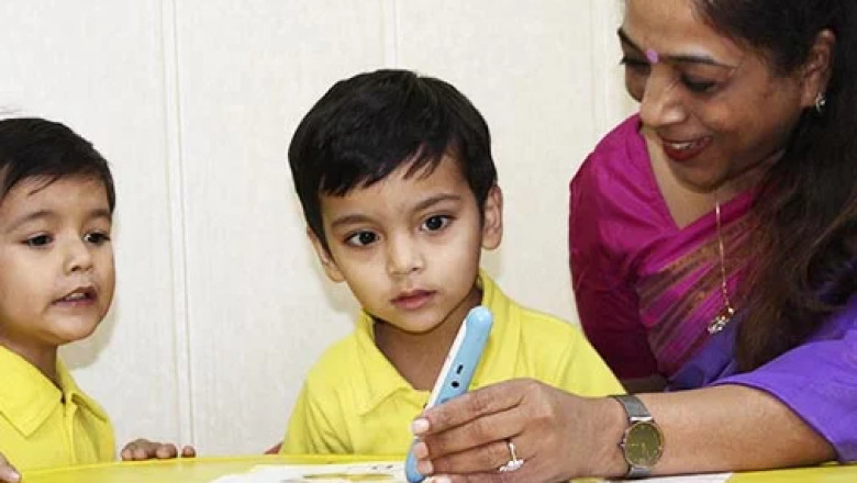 Empowering Educators: Exploring the Best Play School Franchise Opportunities Without Royalty in India