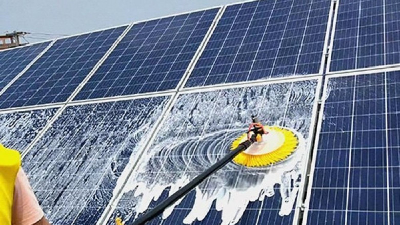 Top Solar Panel Cleaning Tips For Lahore Homes